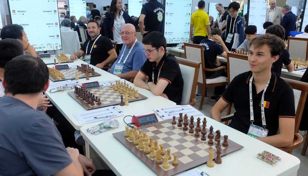Open team in action